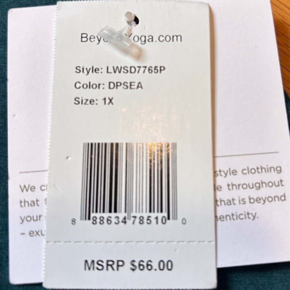 Beyond Yoga Featherweight V-Neck Split Up Long Tee Dark Green Womens 1X $66 NWT - Picture 5 of 10